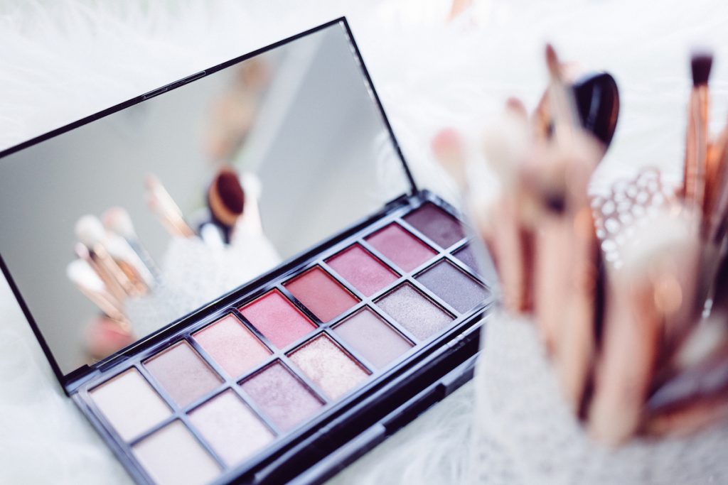 8 Sephora Hacks from Top Coupon Bloggers